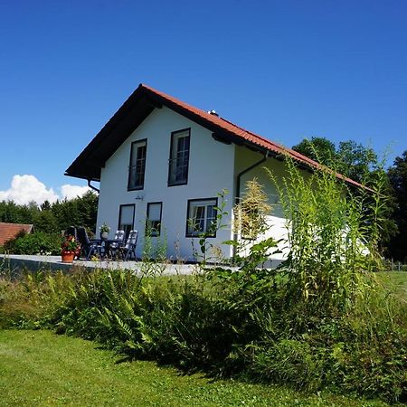 Ferienhaus Englburg In Absolut Ruhiger Lage Tittling Exteriör bild