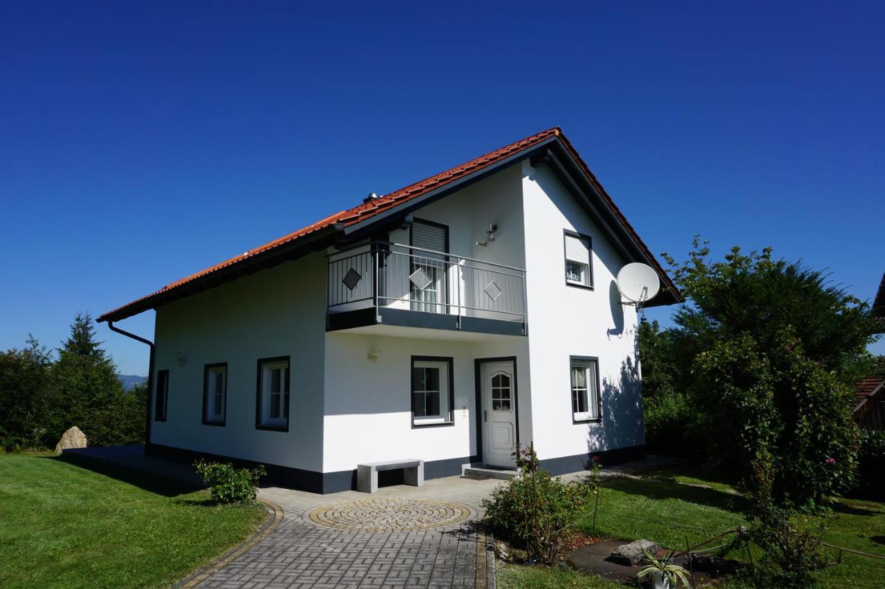 Ferienhaus Englburg In Absolut Ruhiger Lage Tittling Exteriör bild